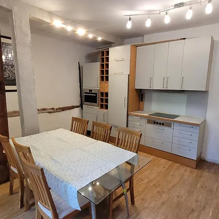 Apartment Historische Im Zentrum - Fuer Bis Zu 5 Personen