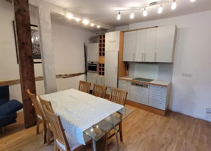 شقة Historisches Im Zentrum - Fuer Bis Zu 7 Personen